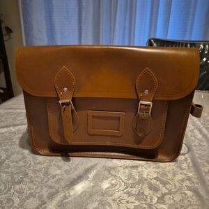 Cambridge Classic Brown Leather Satchel And